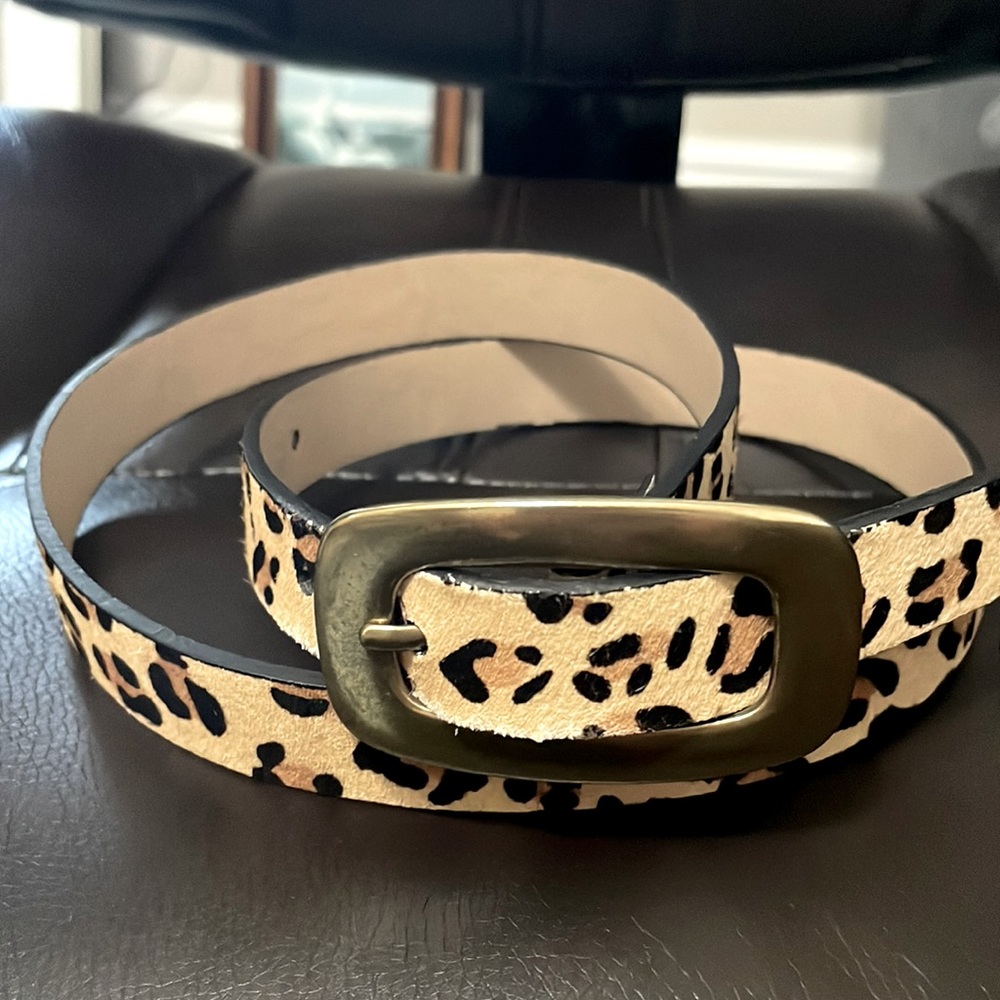 Nine West leopard print leather belt, small